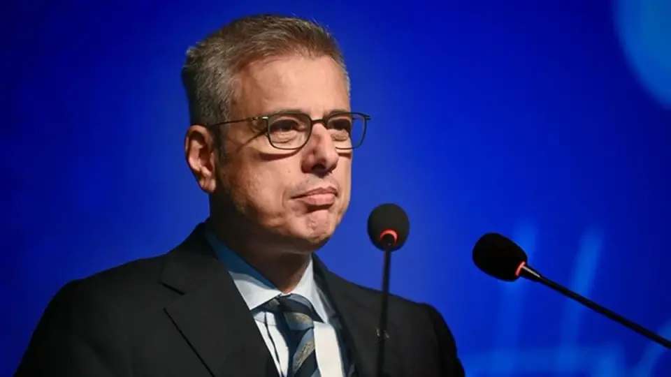 Bakan Memişoğlu: "Sigara Satışı Kimlik İbrazıyla Yapılacak"