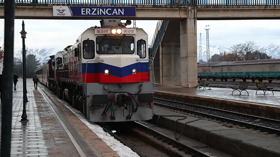 Turistik Doğu Ekspresi'nin 2026-2027 kış sezonu sefer tarihleri açıklandı