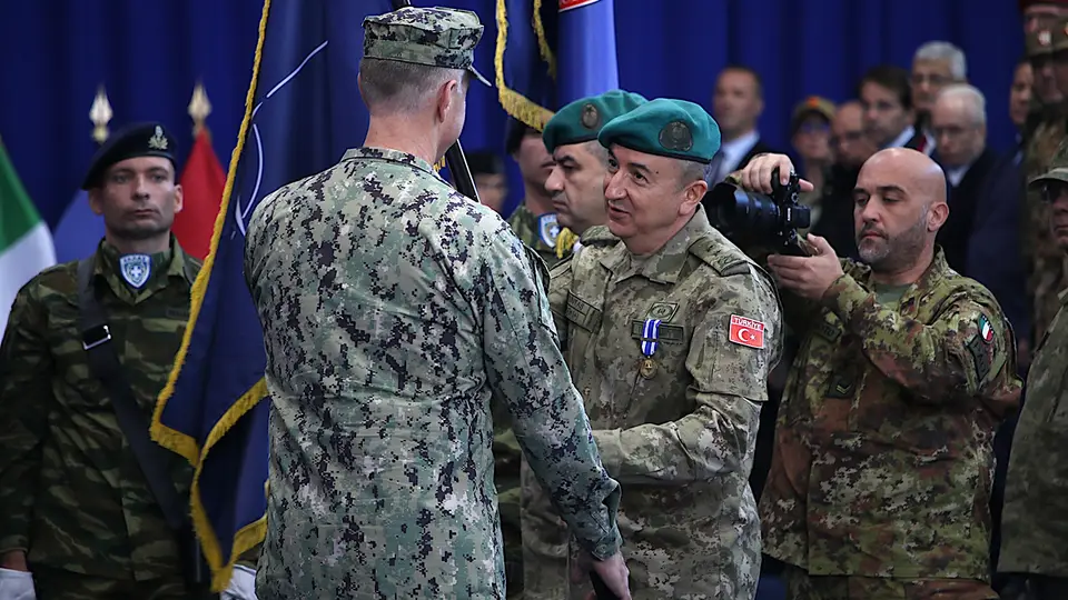 Türkiye, NATO KFOR Komutasını İtalya'ya Devretti