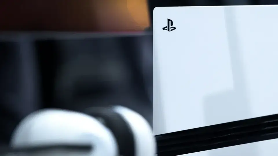 Jailbroken PS5, Nintendo oyunlarını ve Windows 7’yi çalıştırabiliyor