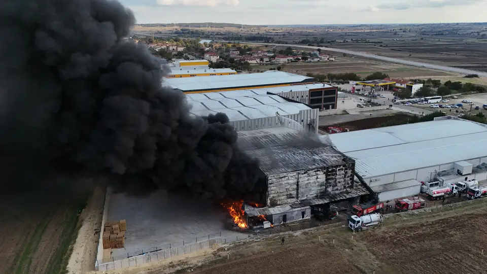 Kırklareli'nde ilaç fabrikasında yangın