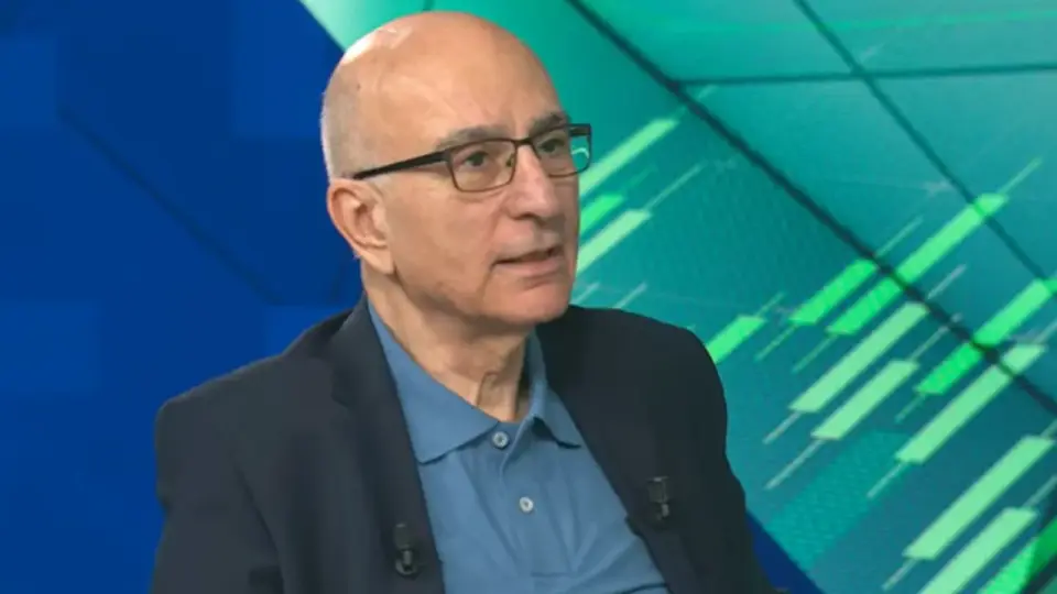 Mahfi Eğilmez: Sanayi payı düşüyor, finansman erişimi kritik sorun