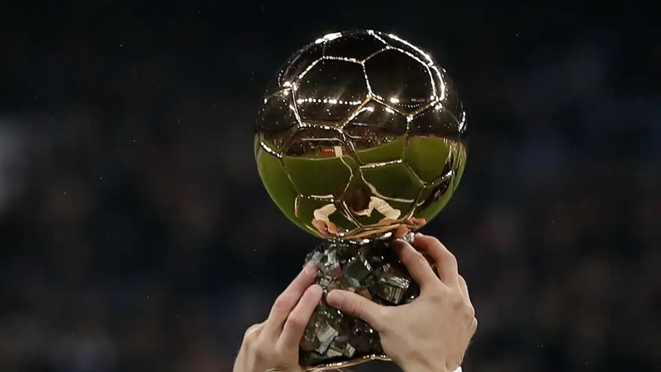 Messi ve Ronaldo Ballon d’Or oylamasında karşı karşıya