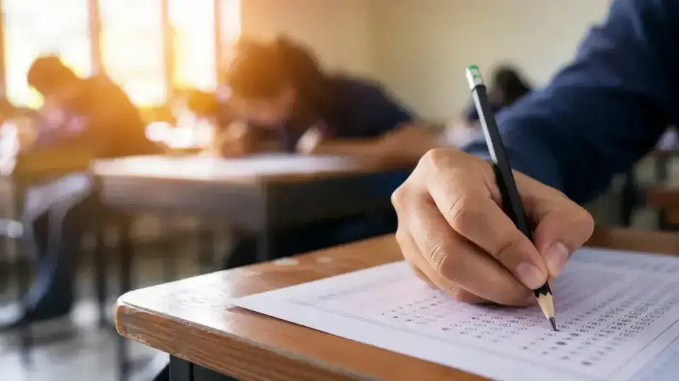 MEB’in Ortak Sınav Takvimi Tartışma Yarattı: Yusuf Tekin’den 10 Kasım Açıklaması