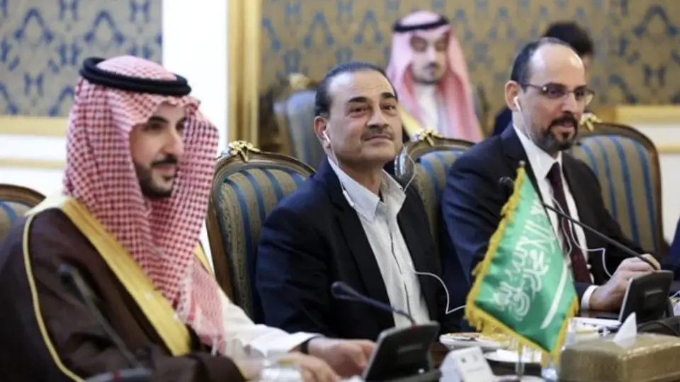 Tahran’da Kritik Zirve: Türkiye, Pakistan ve Suudi Arabistan’dan Üst Düzey Katılım