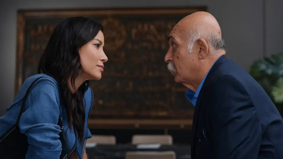 Kızılcık Şerbeti Oyuncuları Tuzlu Kahve'de Buluşuyor