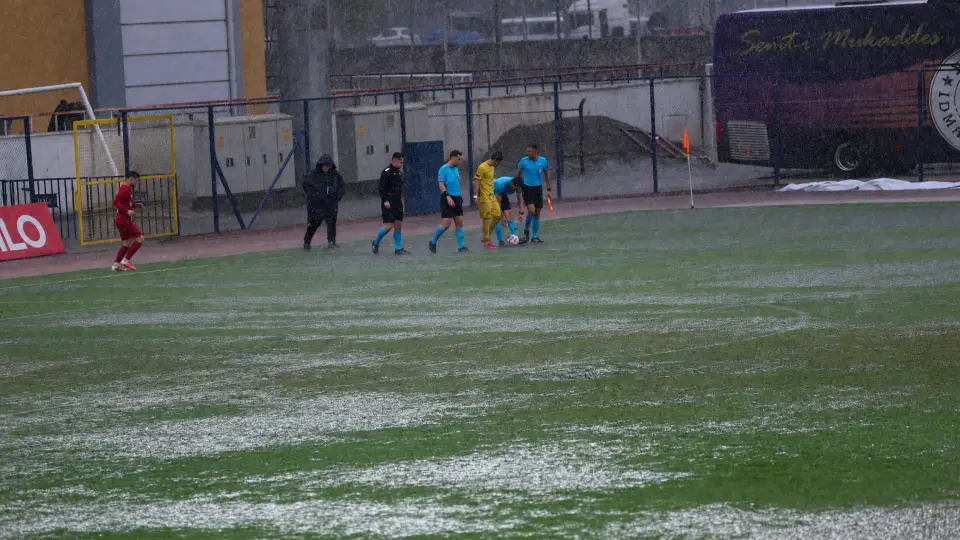 Fethiyespor - Eyüpspor maçına yağmur engeli!
