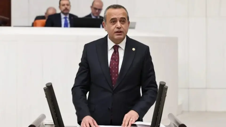 DEVA Partisi Gaziantep Milletvekili Ertuğrul Kaya İstifa Etti