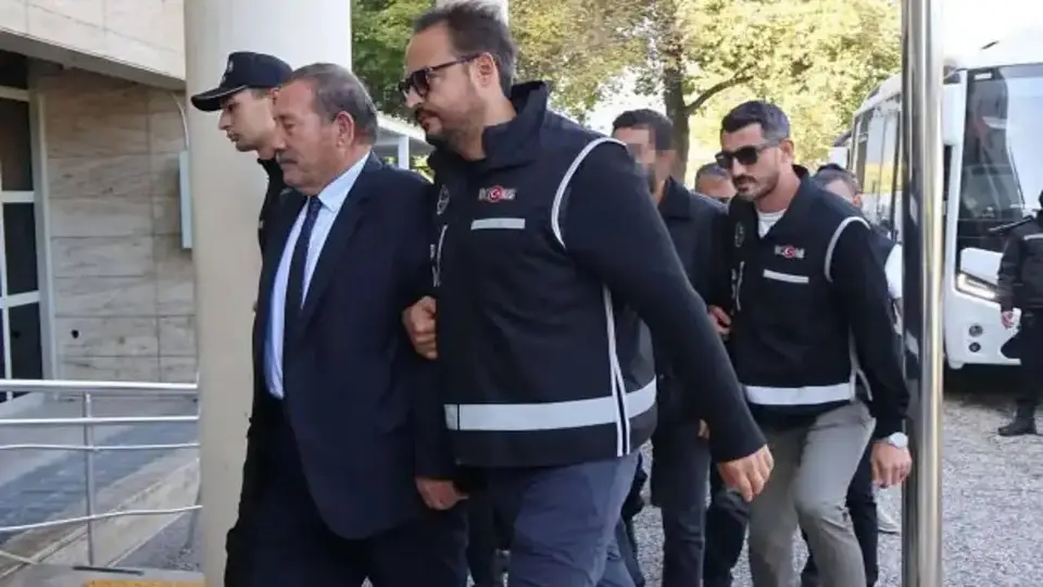 Tutuklanan Milas Belediye Başkanı Fevzi Topuz Burdur Cezaevi'ne Sevk Edildi