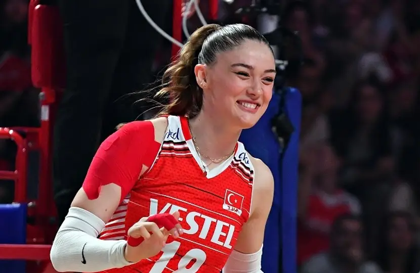 Zehra Güneş Fenerbahçe'ye Mi Transfer Oluyor?
