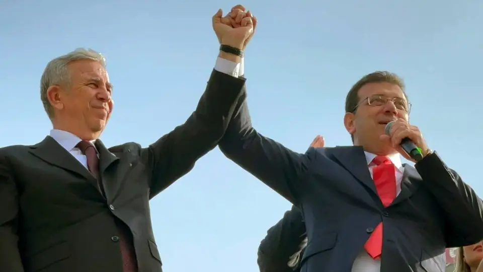 Piar Araştırma Anket Sonuçları: İmamoğlu mu, Yavaş mı Önde?