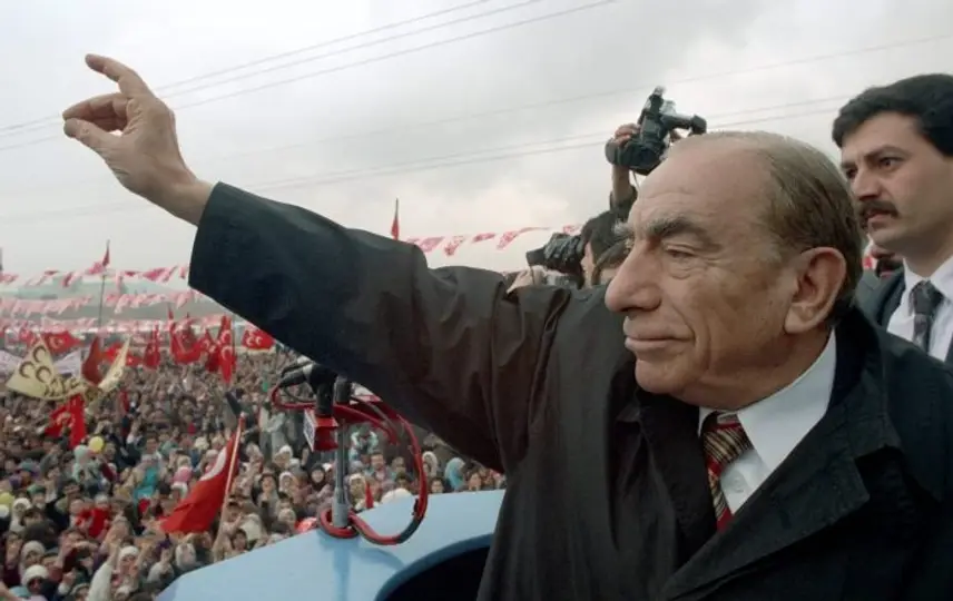 MHP'nin Kurucu Genel Başkanı Alparslan Türkeş, Vefatının 28'inci Yıl Dönümünde Anıldı