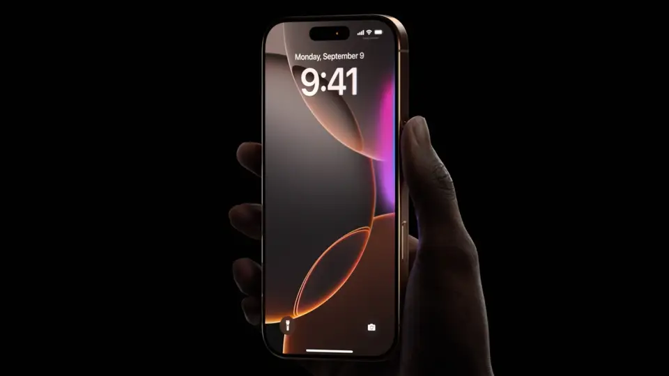 Apple'dan Radikal iPhone Kararı
