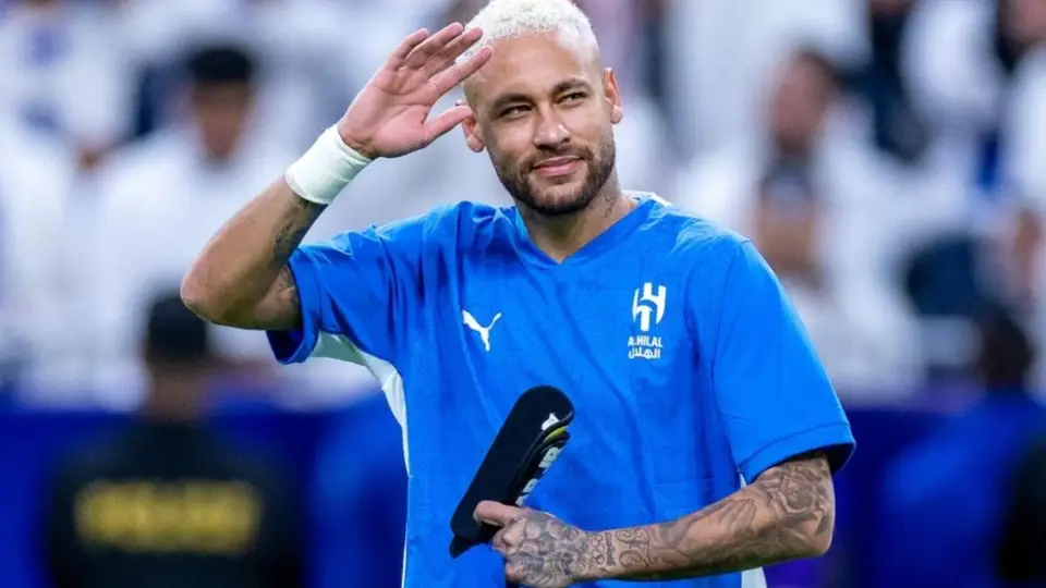 Fenerbahçe'de Mourinho İki Yıldız İsmi Gözüne Kestirdi! Son ve Neymar Transferine Doğru Adım Adım...