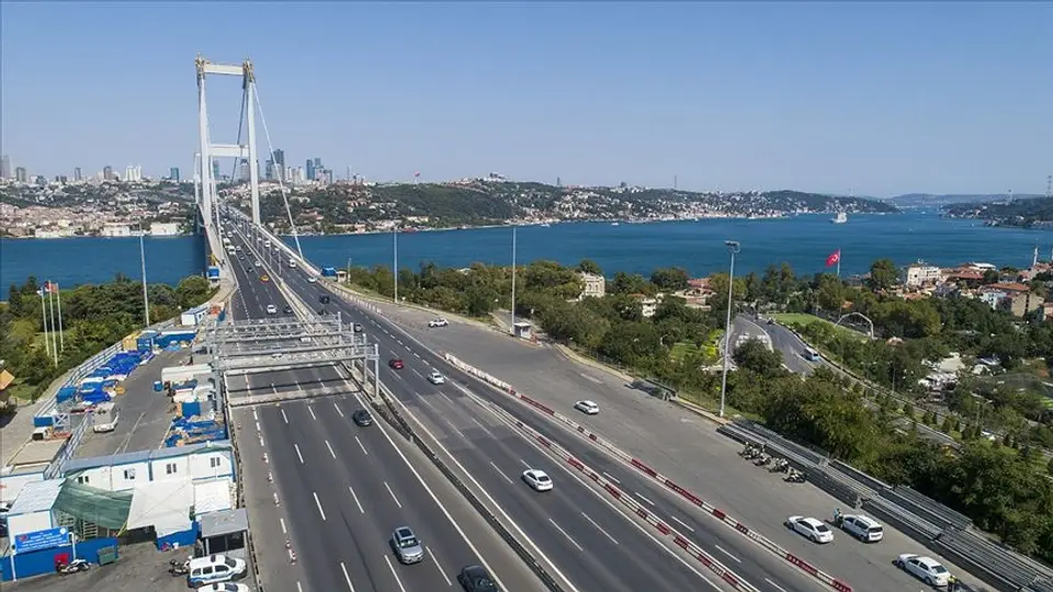 15 Temmuz Koşusu İçin İstanbul'da Bazı Yollar Trafiğe Kapatıldı