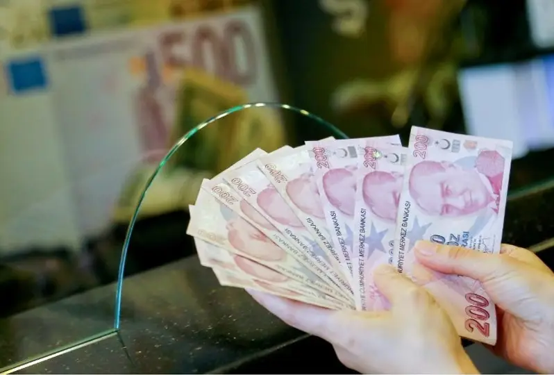 Emeklilere 5.000 TL'ye Varan İndirim!