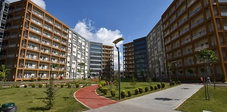 KYK Cevizlibağ Yurdu'nda Skandal: Öğrencilerden 'Tacizsiz Yurtlar' Eylemi!