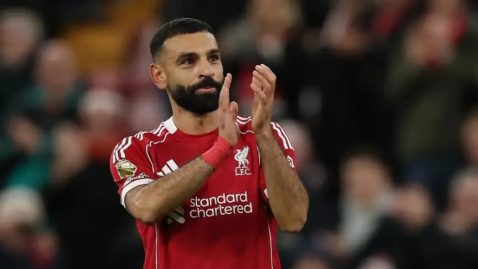 Fenerbahçe'de Salah Bilmecesi: 20 Milyon Euro'luk Talep ve Dişli Rakipler Gündemde!