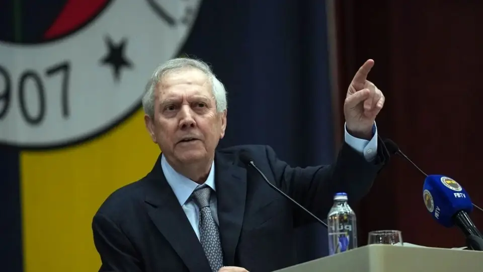Aziz Yıldırım, Fenerbahçe Başkanlığına Aday Olduğunu Açıkladı