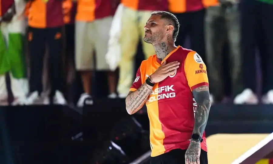 Galatasaray Taraftarı Bu Habere Çok Sevinecek! Icardi Hiçbir Yere Gitmiyor!