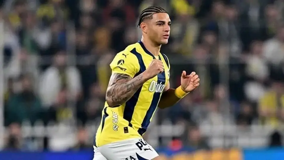 Fenerbahçe'de Diego Carlos'un Geleceği Belirsizliğini Koruyor