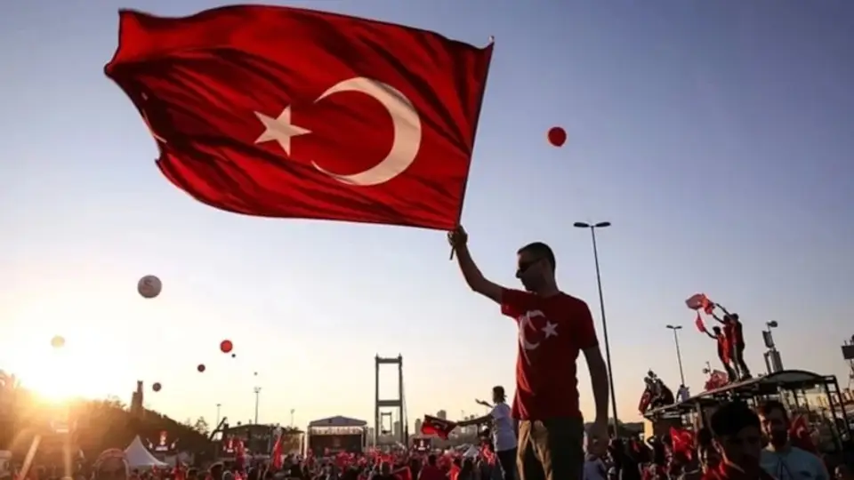 Üç Büyüklerden 15 Temmuz Mesajı