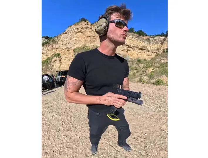 Kıvanç Tatlıtuğ ve Toprak Razgatlıoğlu'ndan Atış Eğitimi Videosu