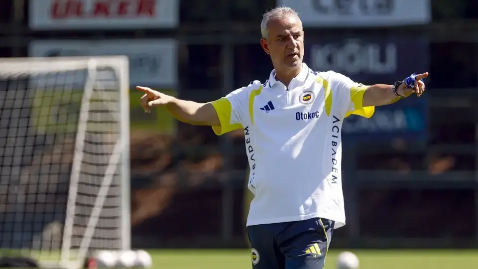 Fenerbahçe, İsmail Kartal'ın Göreve Devam Ettiğini Duyurdu
