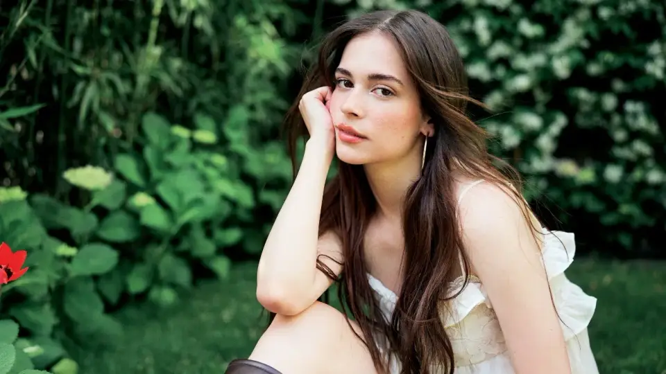 Daha 17'nin Deniz'i Helin Elveren: "Aşkın Bana İyi Geldiğini Düşünmüyorum"