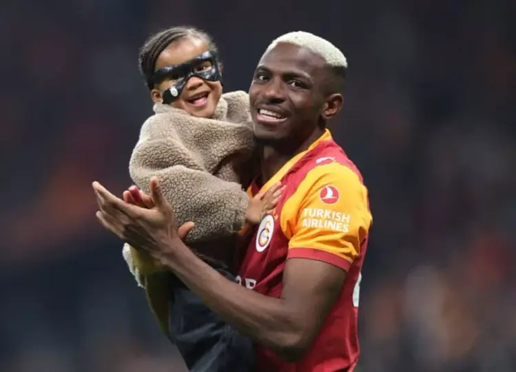 Victor Osimhen İkinci Kez Baba Oldu! Hoş Geldin Liora Audrey