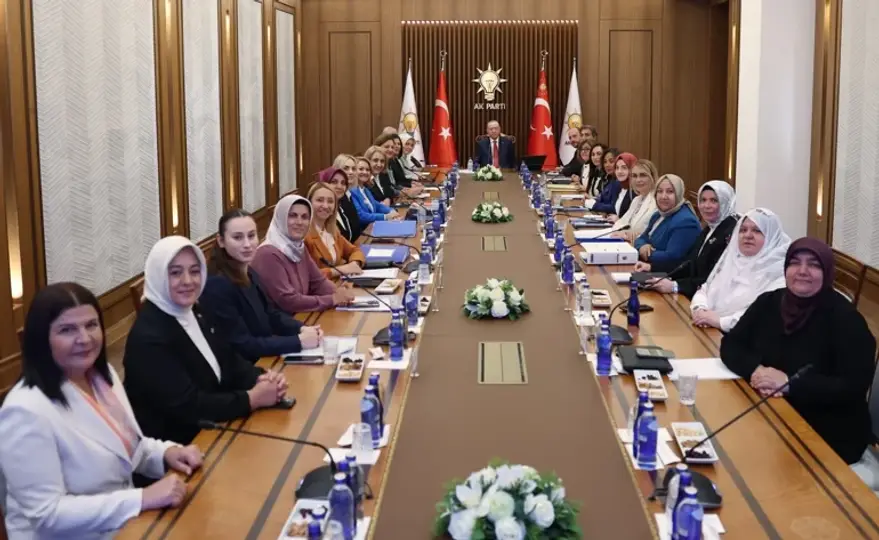 Cumhurbaşkanı Erdoğan, kadın belediye başkanlarını kabul etti