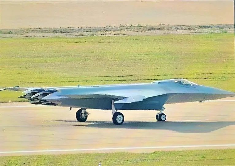 Çin, yeni hayalet uçaklar için devrimsel teknolojileri açıkladı