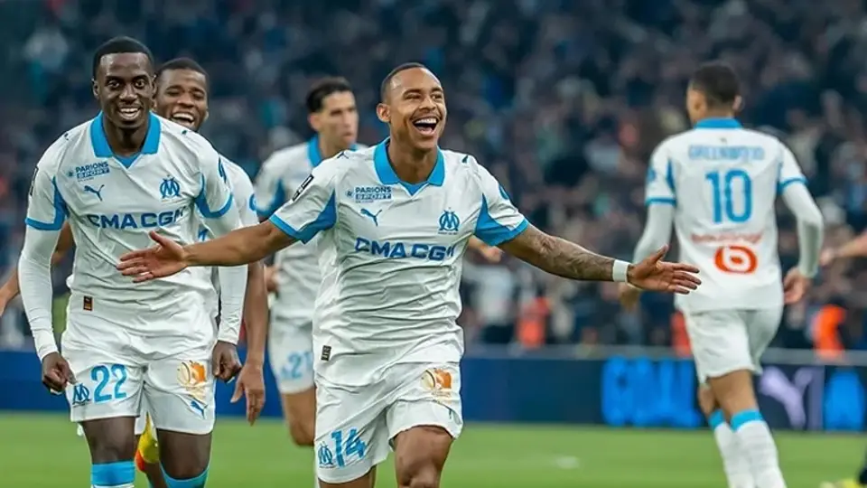 Fenerbahçeye yeni sambacı Devre arası transfer döneminde rota yine Fransa