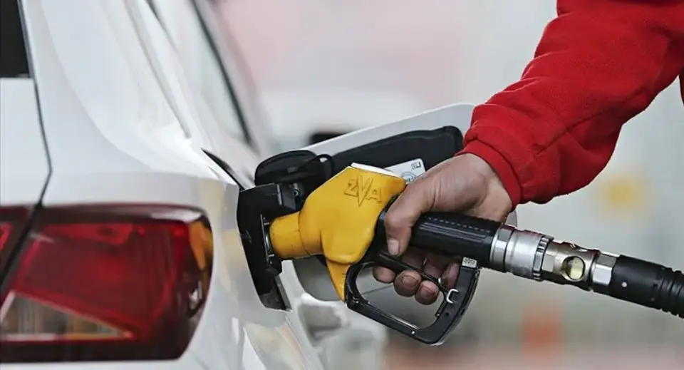 Motorine zam geldi: Güncel akaryakıt fiyatları