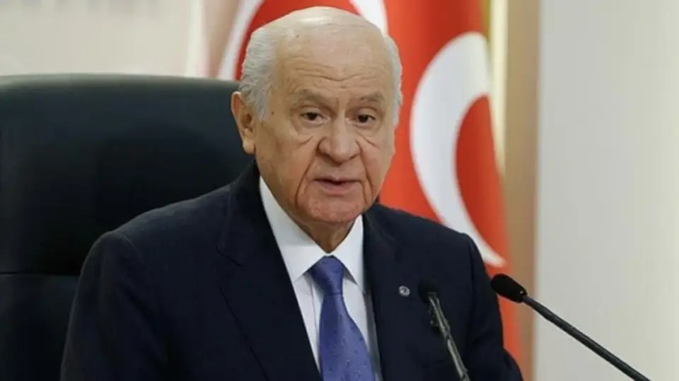 "DİLİN ZAYIFLAMASI ÖNEMLİ BİR MESELEDİR"