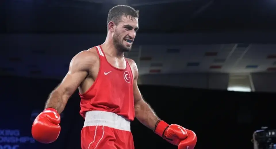 Milli boksör Emrah Yaşar Avrupa şampiyonu