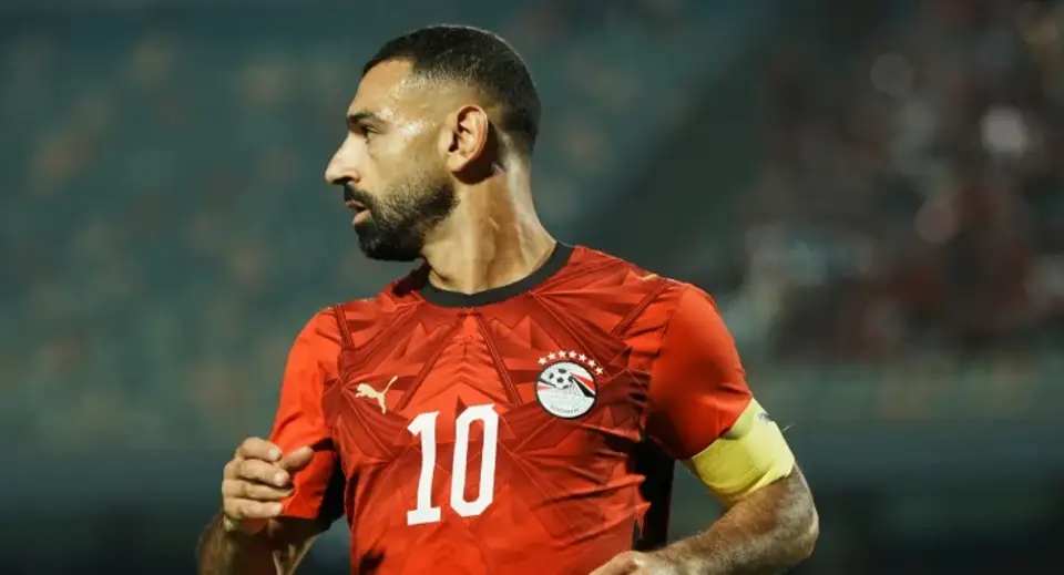 Mısır saha sentetik çimli diye Salah