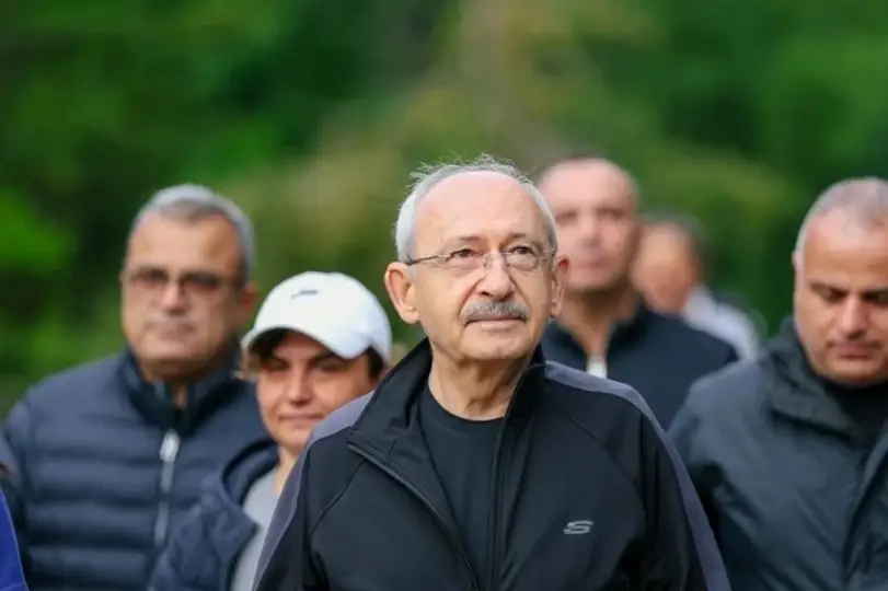 Kılıçdaroğlu, Abant Gölü Milli Parkı’nda sabah yürüyüşü yaptı