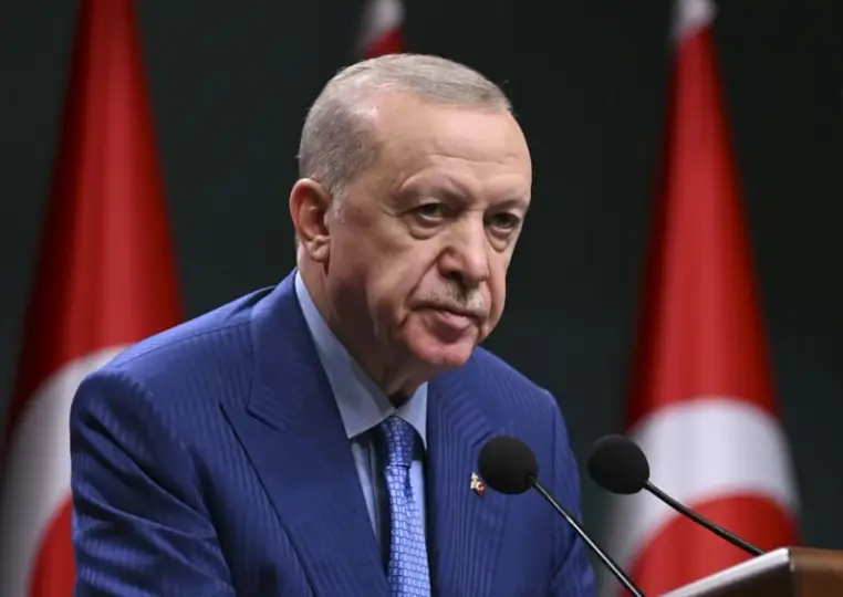 "EKONOMİ KURMAYLARIYLA BİR ARAYA GELECEĞİM"