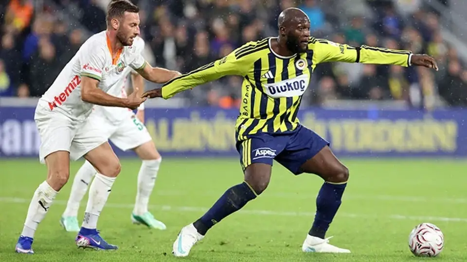 Fenerbahçe-Alanyaspor maçını yazdılar: Kültürel santrforlardan