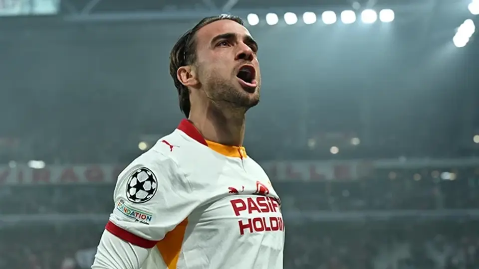 Lille zaferi sonrasında Galatasaraya övgü yağdırdılar: Fenerbahçe derbisi öncesinde kötü oyun eleştirilerinin önüne geçti , Cesaretinin ödülünü Fransa’dan çok önemli bir galibiyet çıkararak aldı