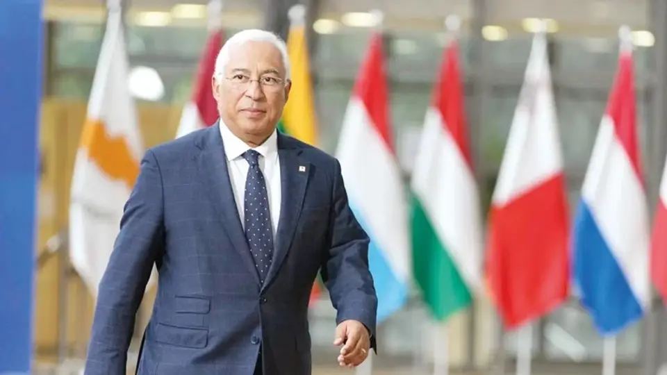 AB Putin’e elçi arayışında