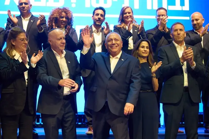 Geçmişindeki detay dikkat çekiyor: Eski generalin Netanyahu planı Perde arkasında neler oluyor