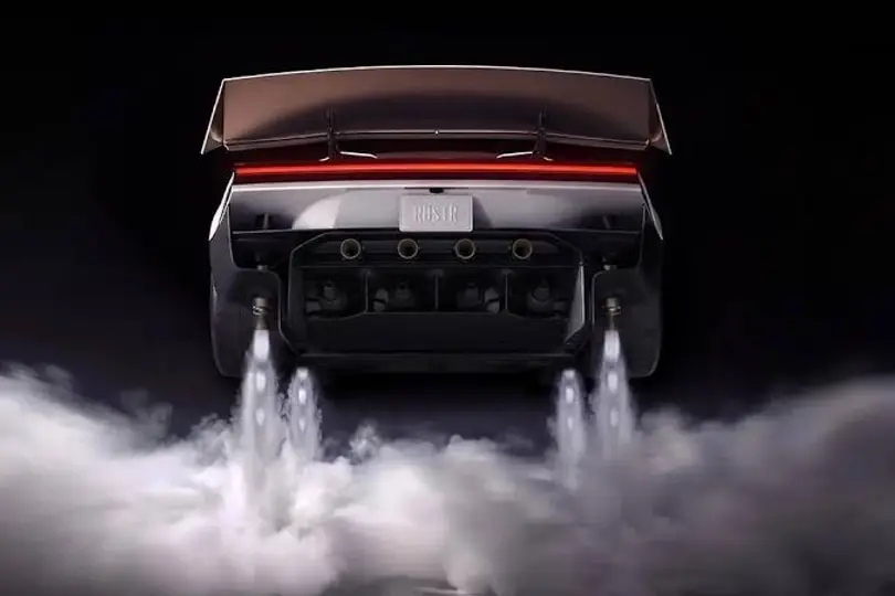 Tesla Roadster’da 5 saniyelik itişin bedeli: Saatlerce dolum