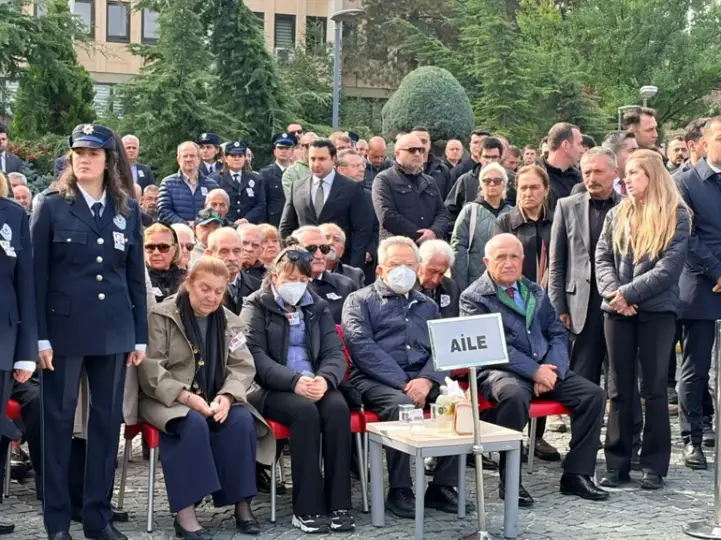 Hayatını kaybeden eski Devlet Bakanı Ünal Erkan için Emniyet Genel Müdürlüğünde tören