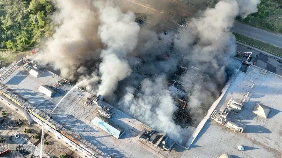 Rusya Ukrayna'da AVM vurdu, 16 kişi hayatını kaybetti