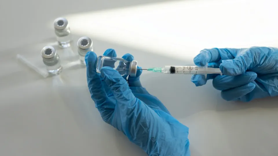 Moderna ve Merck’in mRNA kanser aşısı melanom riskini azalttı