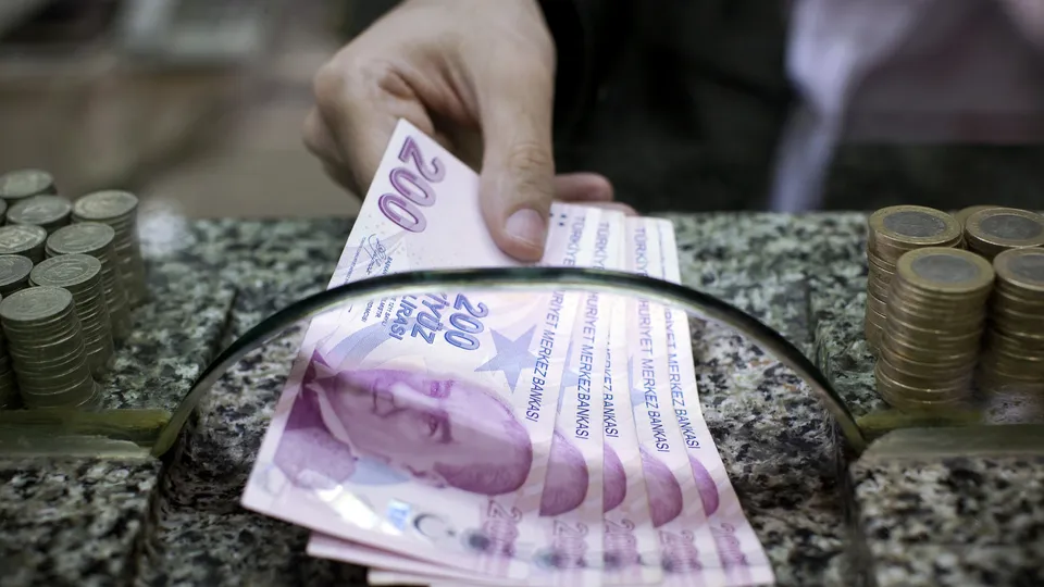 Emeklilere Promosyon Teklifleri Güncellendi: Faizsiz 90 Bin Liraya Varan Kampanyalar