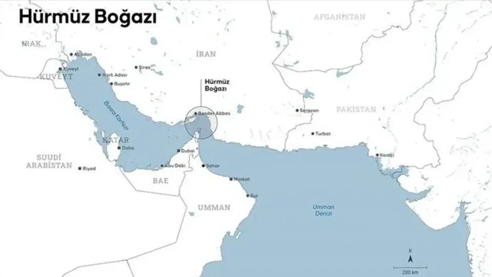UKMTO: Hürmüz Boğazı'ndaki tankere mühimmat isabet etti