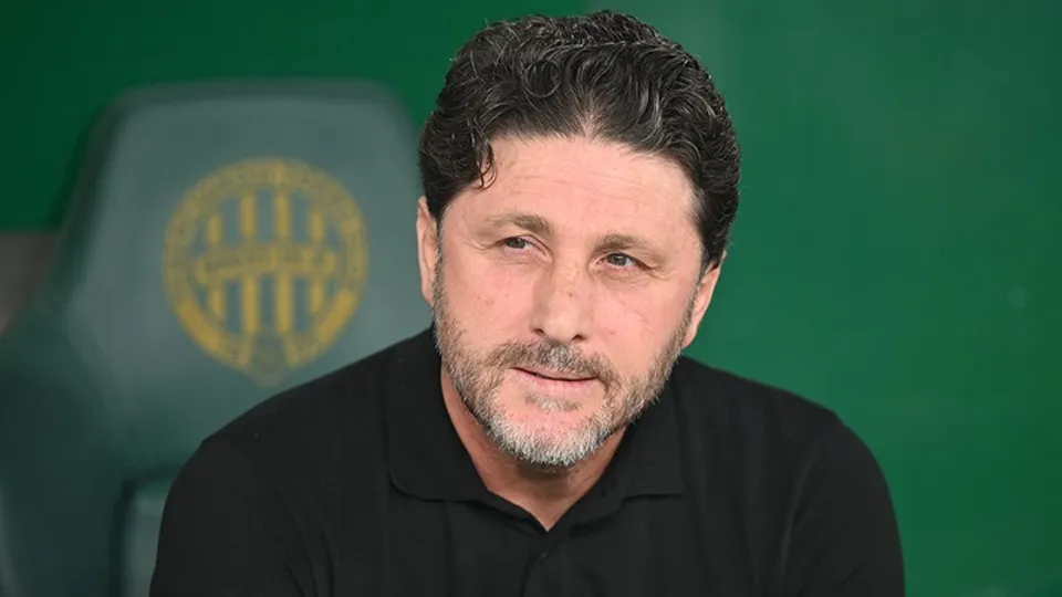 Trabzonspor Teknik Direktörü Fatih Tekke istifa etti